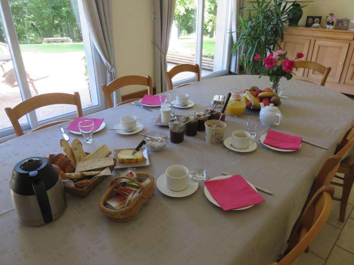 Les Quatre Saisons Bed and Breakfast Moitron-sur-Sarthe Buitenkant foto